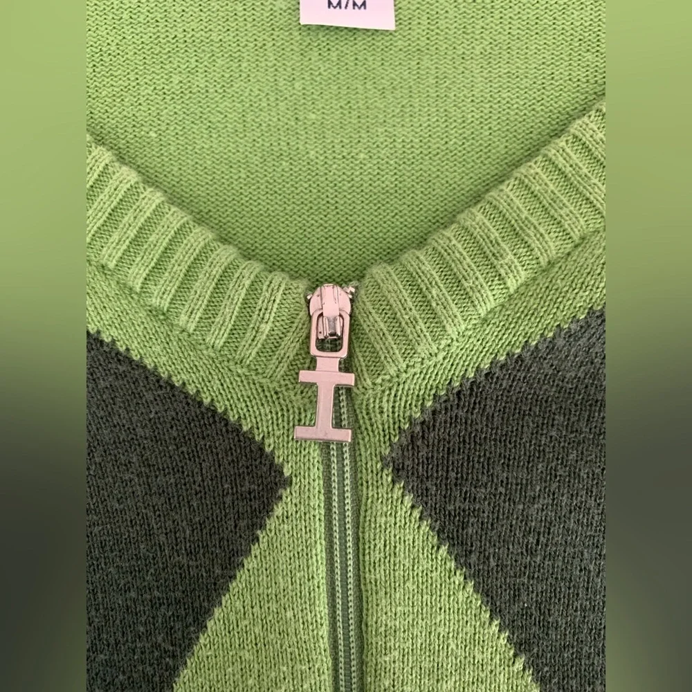 Izod 90’s Vintage Women's V-Neck Argyle Cardigan - Green and Blue